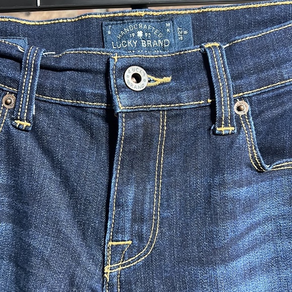 Lucky Brand Sofia skinny jeans - Picture 6 of 16